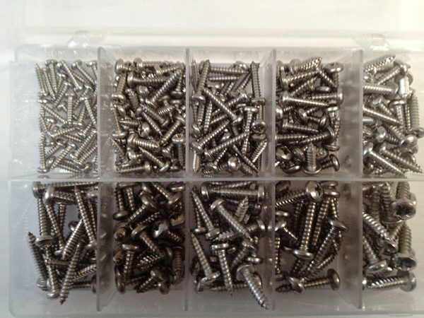 Slot Pan Screws Assorted Box 4 x 1/2 - 12 x 3/4