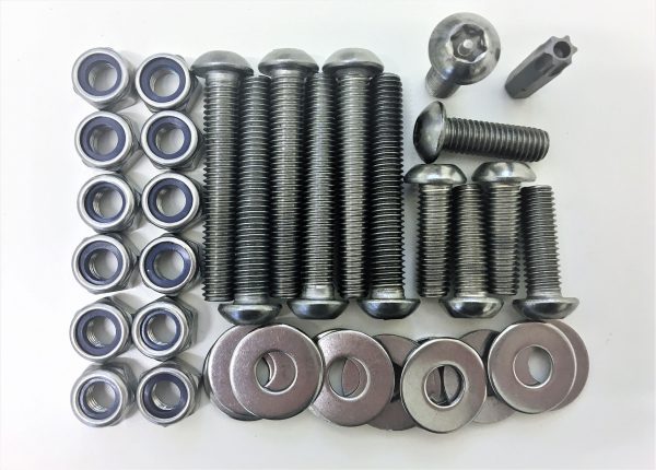LAND ROVER DEFENDER & SERIES 1 2 & 3 -  STAINLESS SAFARI REAR DOOR PIN TORX SECURITY SCREW KIT